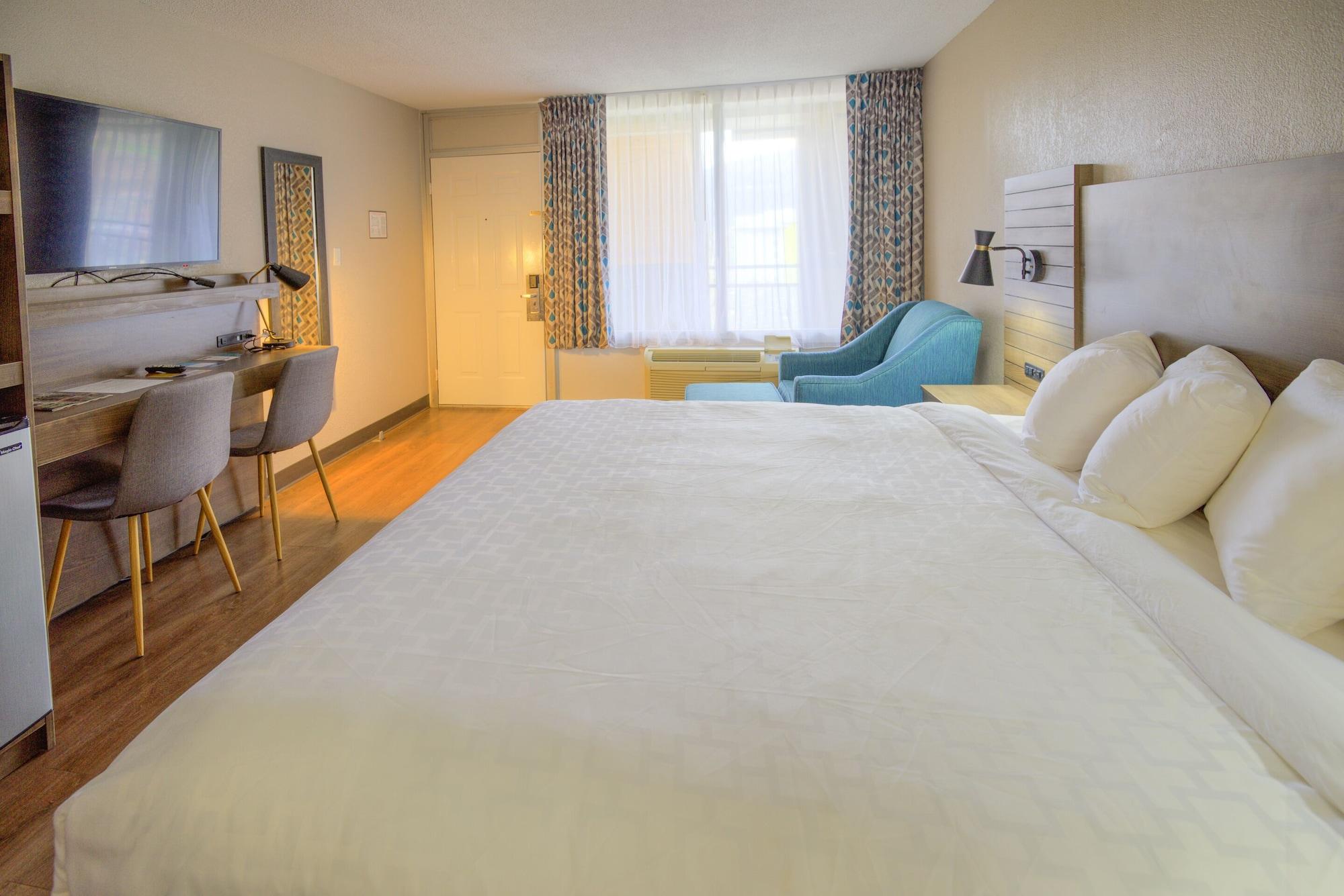 Clarion Pointe Downtown Gatlinburg Hotel Екстериор снимка